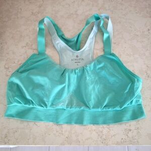 Athleta Women's Light Green Sports Bra
